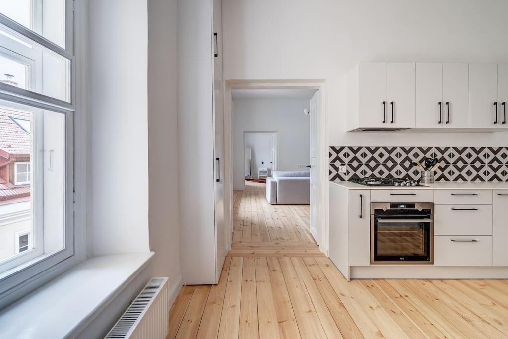 Spacious 2-Bedroom Flat In Old Town By Urban Rent 维尔纽斯 外观 照片